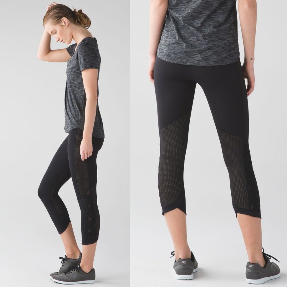 Lululemon Black Luxtreme Mid Rise Var-City Crop